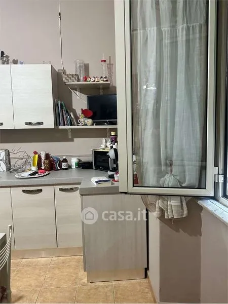 Cuisine - Spacious Apartment with Balcony in Frosinone