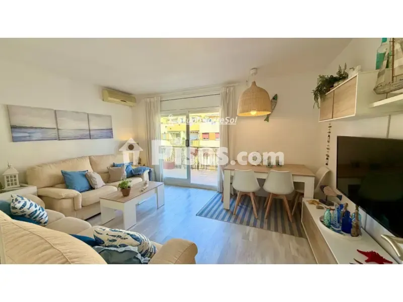 Elutuba - Charming Attic with Two Terraces in Carrer de l'Ebre