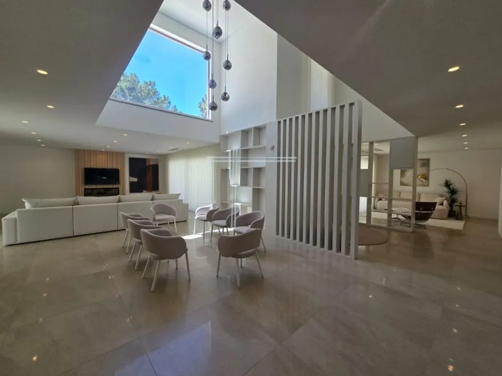 Söögituba - 5-Bedroom Detached House with Pool in Herdade da Aroeira