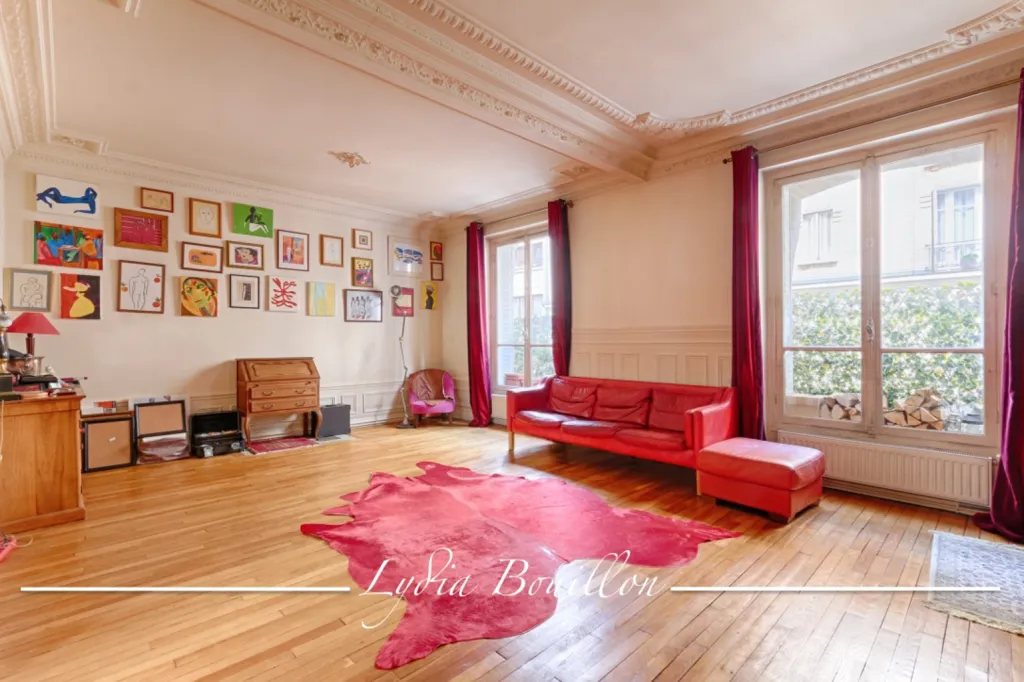 Séjour - Appartement Haussmannien avec Jardin au Cœur de Courbevoie