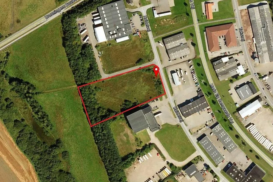Commercial Plot with Sewer Connection in Herning