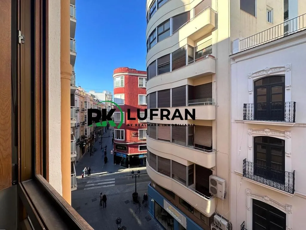 Balcon - Rehabilitated Apartment Complex in Alicante