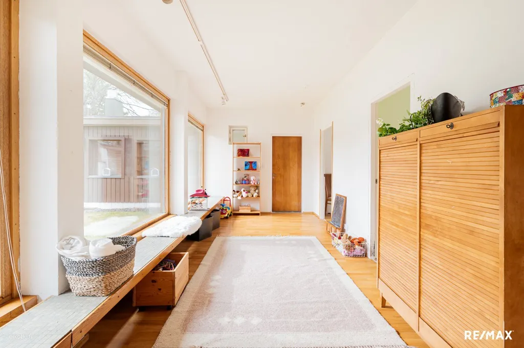 Entrée - 60s Architectural House with Pool in Jalkaranta, Lahti