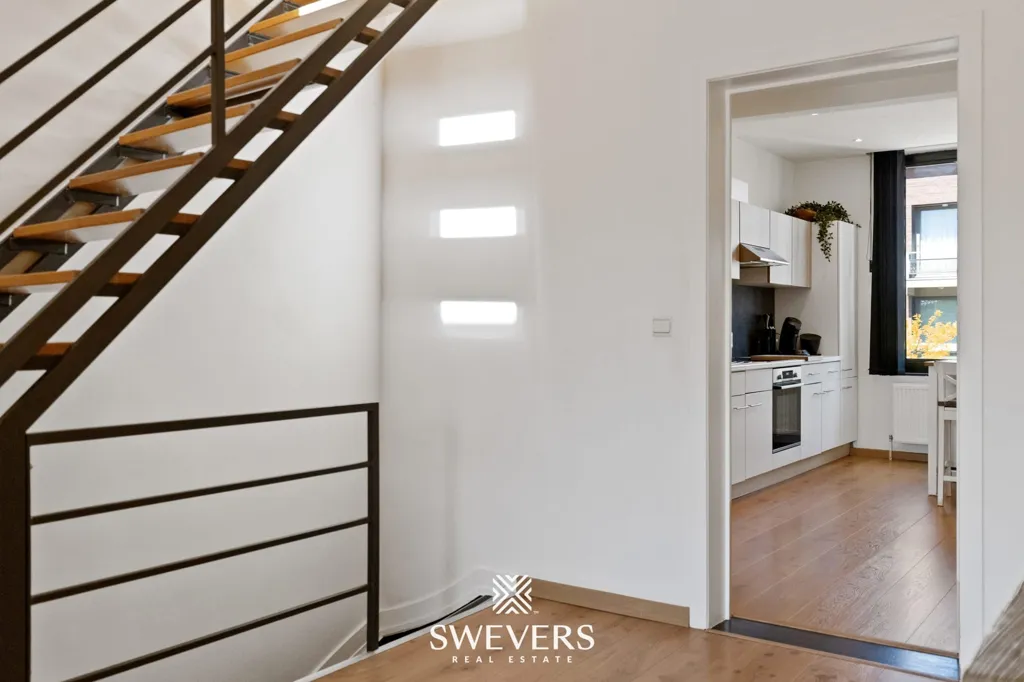 Pièces - Duplex Rénové avec Terrasse à Hasselt