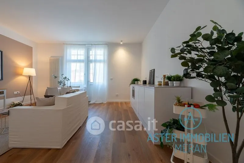 Soggiorno - Historic Apartment with Balcony in Merano