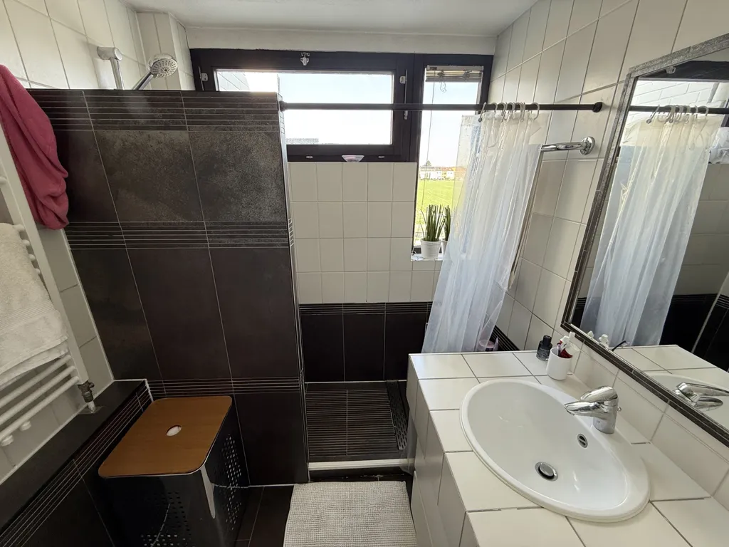 Salles de bain - Maison d'Architecte 4 Chambres à Kraainem