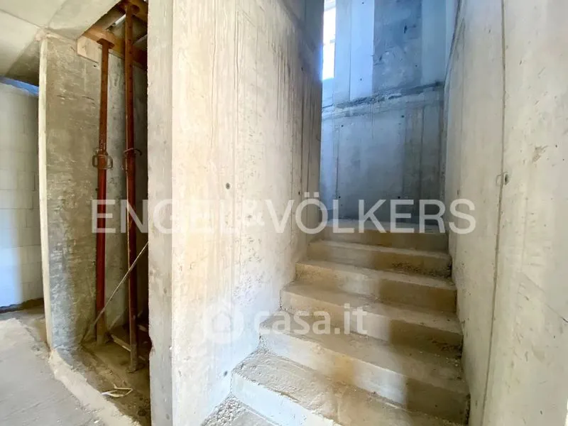 Pièces - Apartment with Large Terrace in Mori