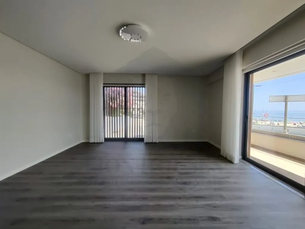 Stanze - Luxury T2 Flat with Sea View in Sesimbra