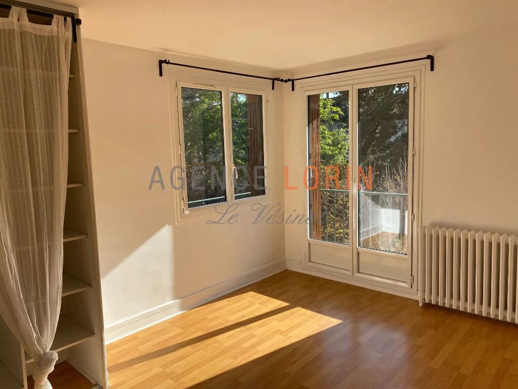 Toad - 3/4-Bedroom Flat in Vesinet Princesse