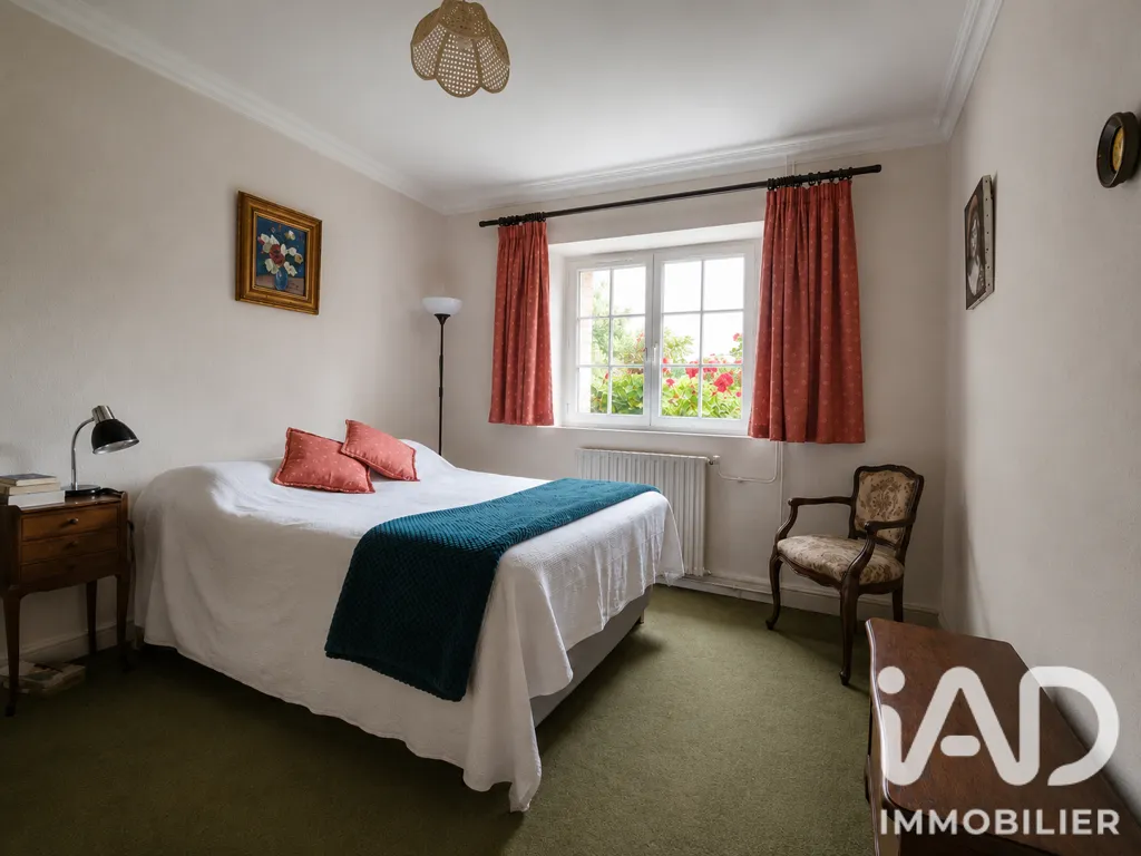 Bedrooms - Character House with Garden in Condé-sur-Vire