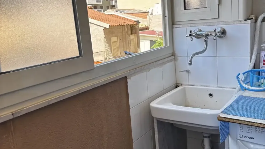 Salles de bain - Spacious Apartment with Balcony in Palermo