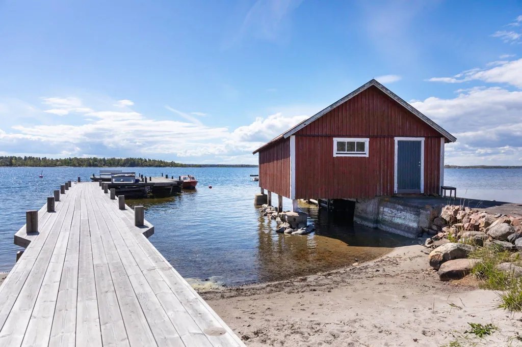 Exterior - Holiday Home with Sea View in Norrtälje
