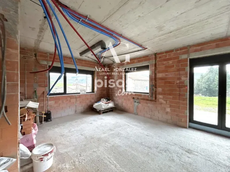 Toad - House with Valley Views in Villacarriedo