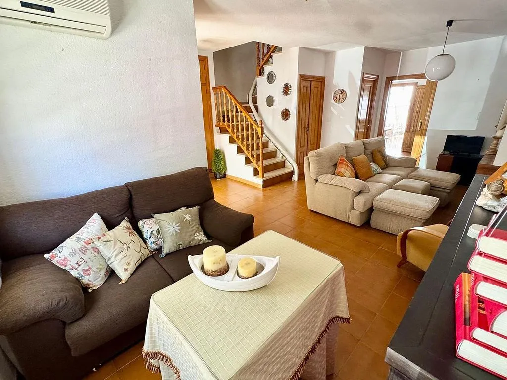 Elutuba - Semi-detached House with Balcony in Punta Umbría