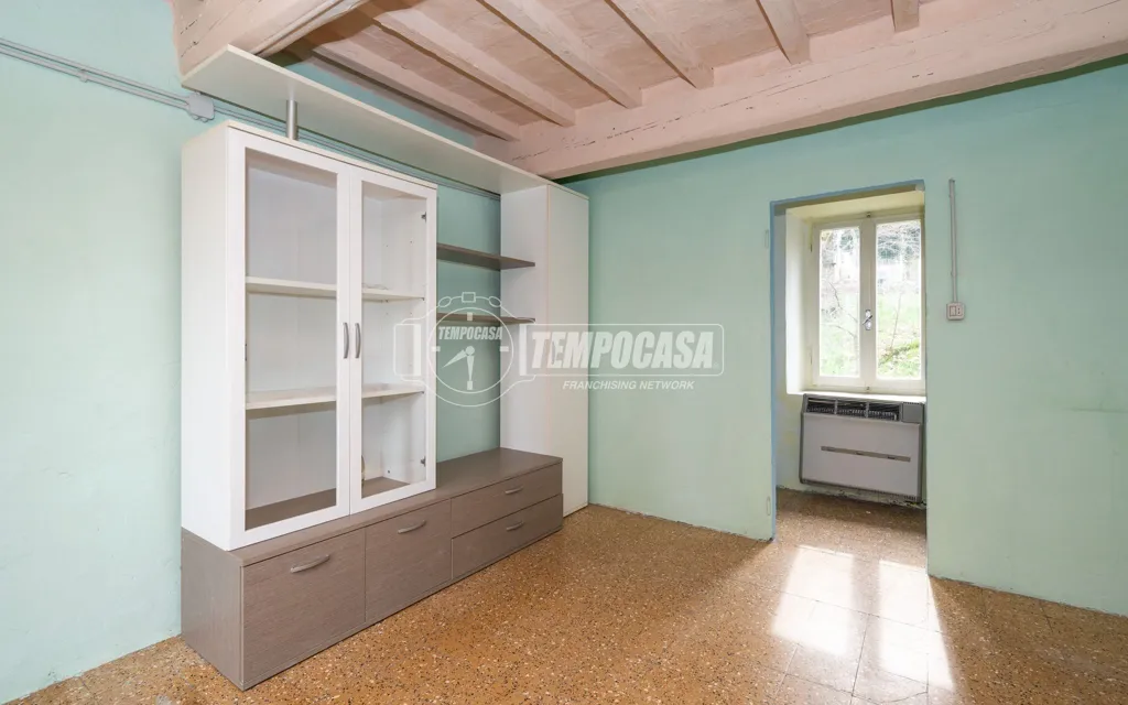 Magamistoad - One-Bedroom Flat in Multi-Storey Building in Sassuolo