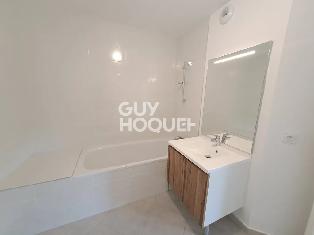 Bagni - Bright Apartment with Loggia in Bourgoin-Jallieu