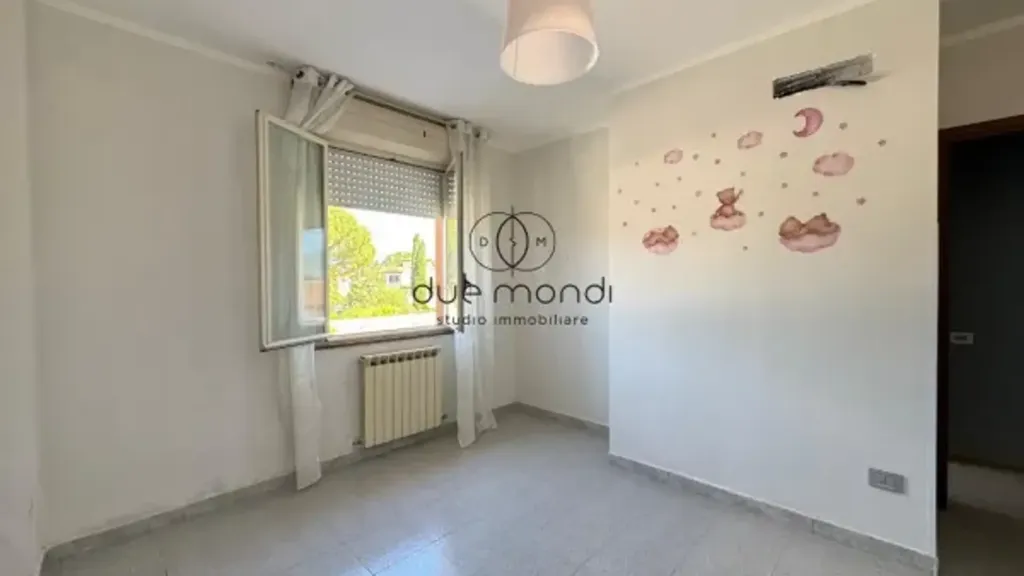 Chambres - Rearranged Apartment with Terrace in Castel Ritaldi