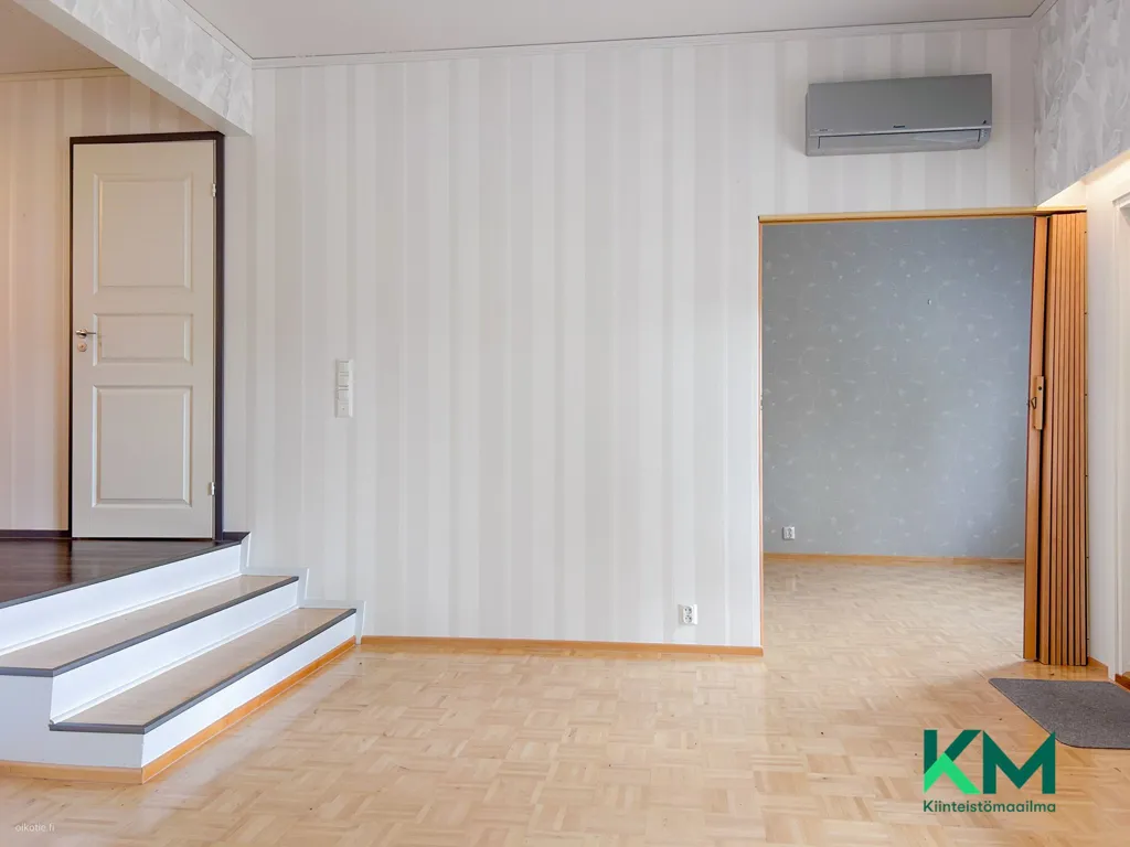 Séjour - Seafront Apartment with Sauna in Savonlinna