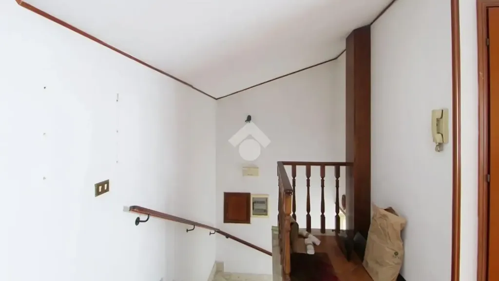 Stanze - Quadrilocale with Private Balcony in Pisa
