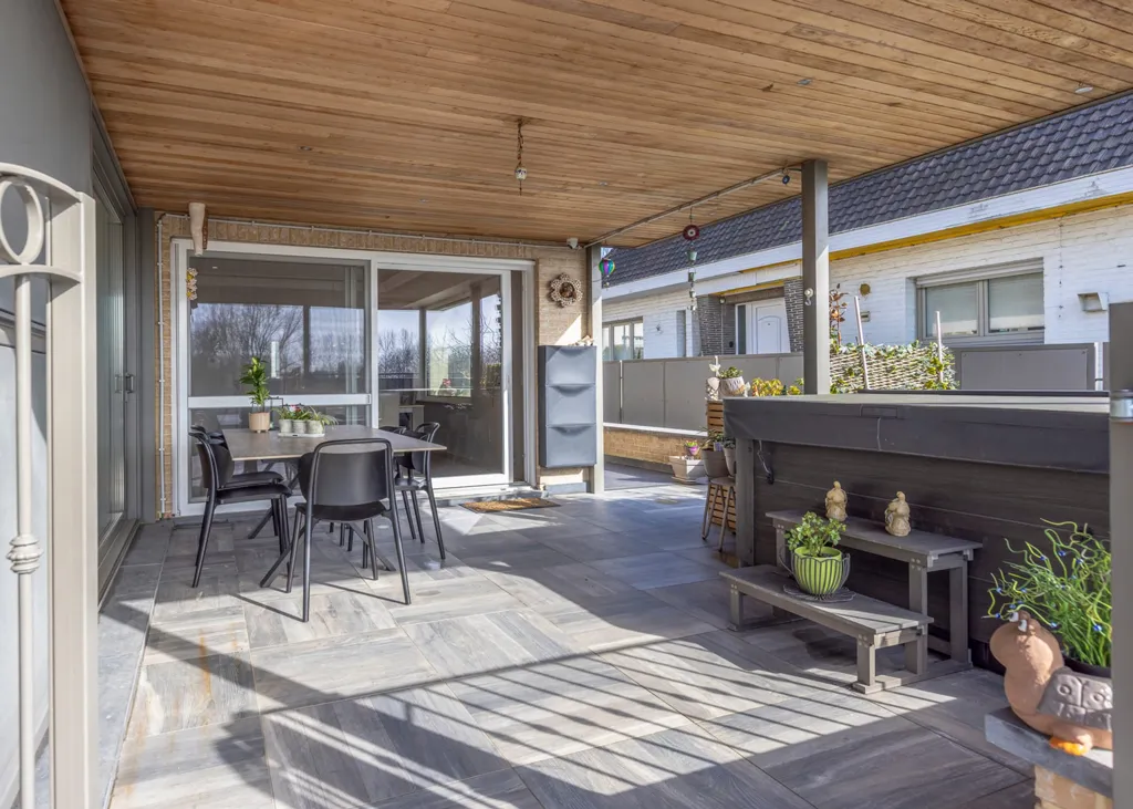 Terrazza - Luxury House with Terrace and Views in Central Location