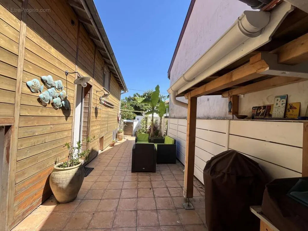 Jardin - Appartement Charmant avec Balcon au Port de Plaisance, Anglet