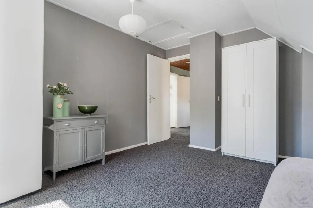 Chambres - Characterful Bungalow with Garden in Hasselt