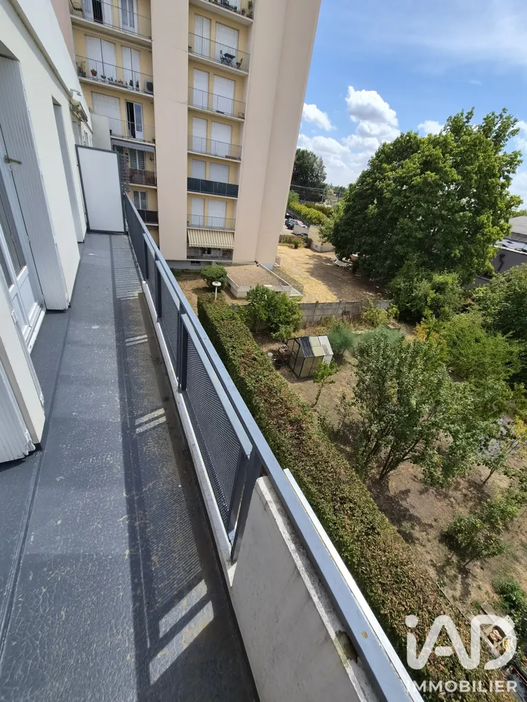 Rõdu - T4 Apartment with Balcony in Yzeure