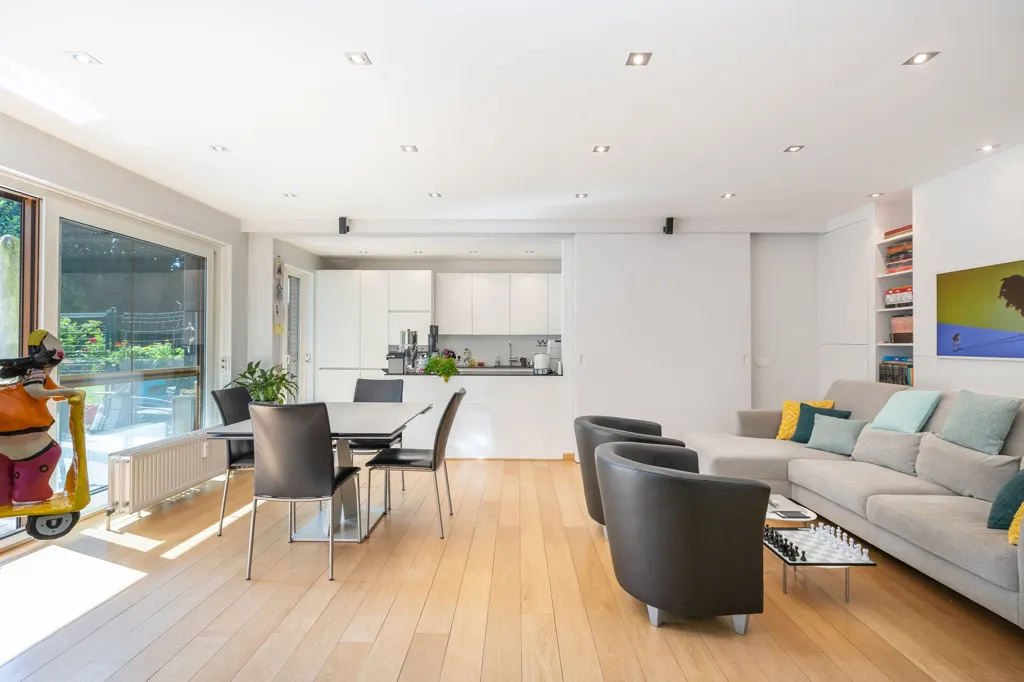 Séjour - Appartement 1 Chambre avec Jardin à Uccle