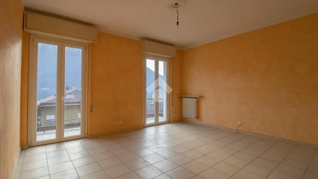 Toad - Quadrilocale with Balcony in Lumezzane
