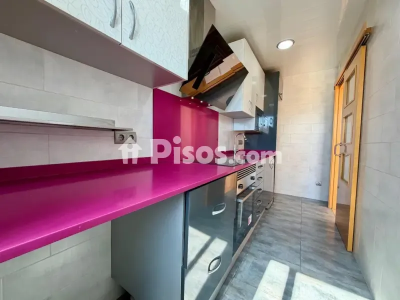 Cuisine - Reformed Flat with Balcony in Sabadell