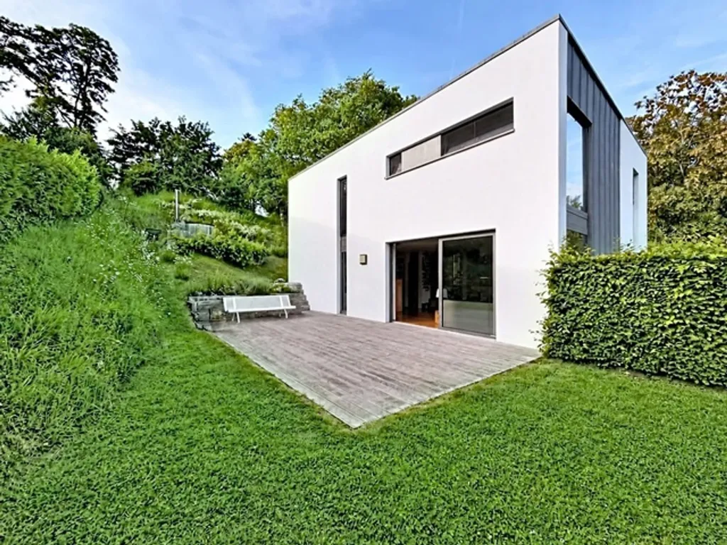 Extérieur - Maison d'Architecte avec Terrasse à Céroux-Mousty