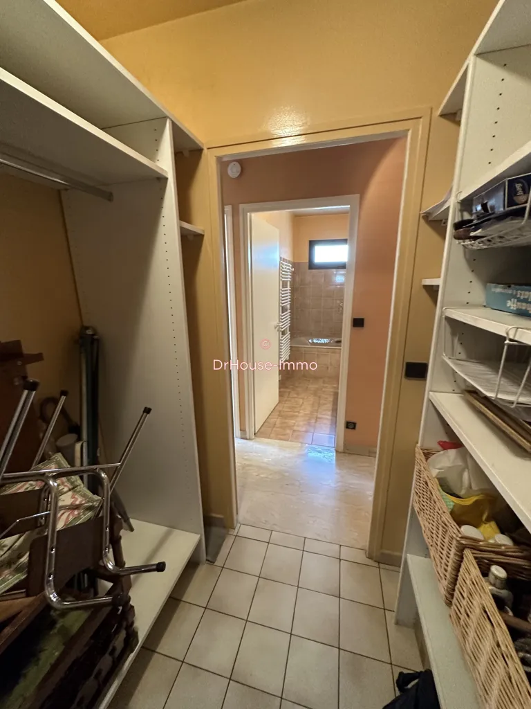 Rooms - Apartment with Balcony and Terrace in Central Location