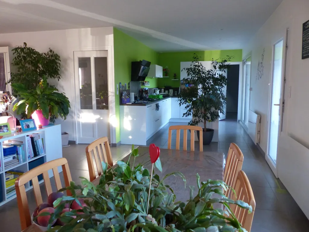 Salle à manger - Maison au Calme avec Vue à Eyzin-Pinet