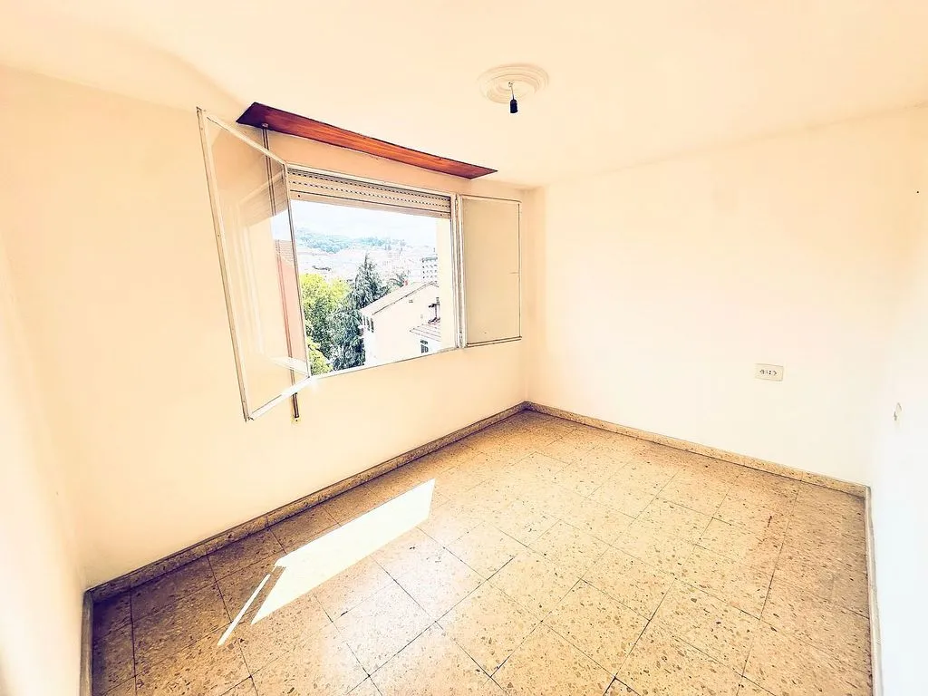 Toad - Apartment with Balcony in Vigo