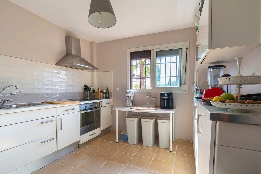 Cucina - Villa with Mountain Views in Coín