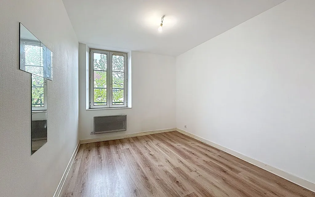 Toad - Refurbished T3 Apartment near Nancy University