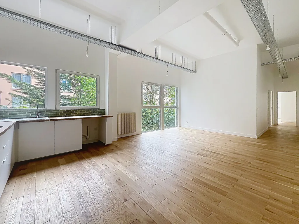 Séjour - Appartement Loft avec Parking à Suresnes