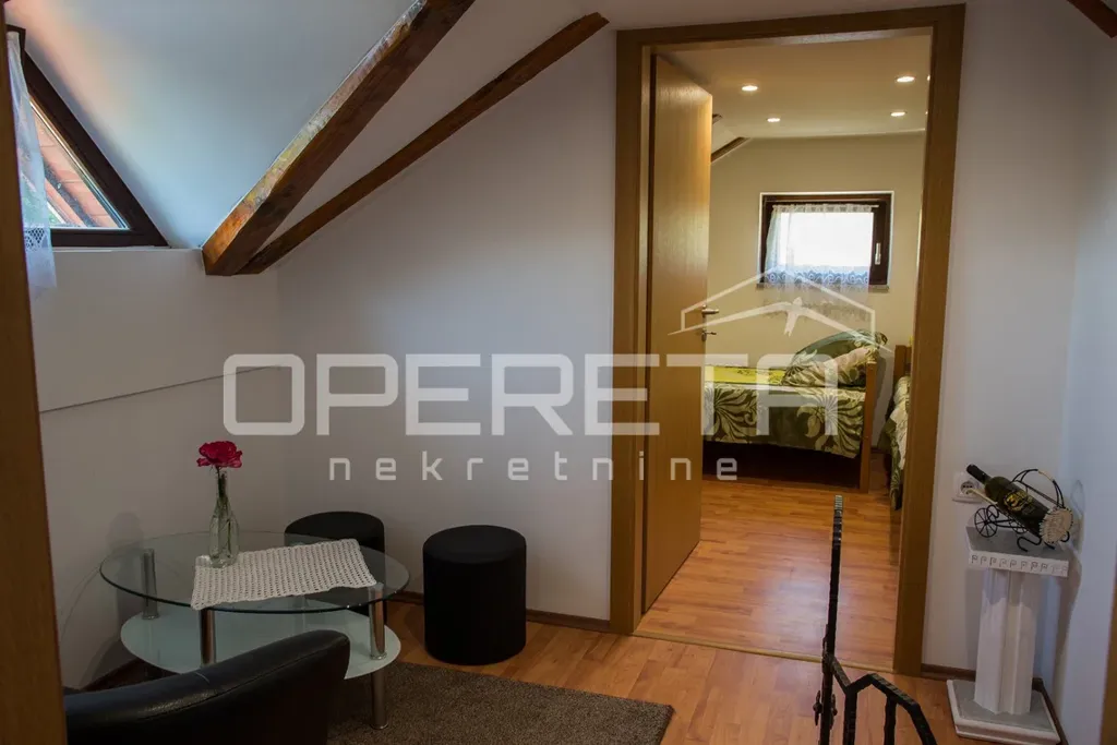 Rooms - Detached House with Forest View in Kelemen