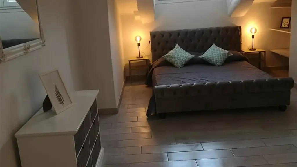Magamistoad - Rustic Flat with View in Turin