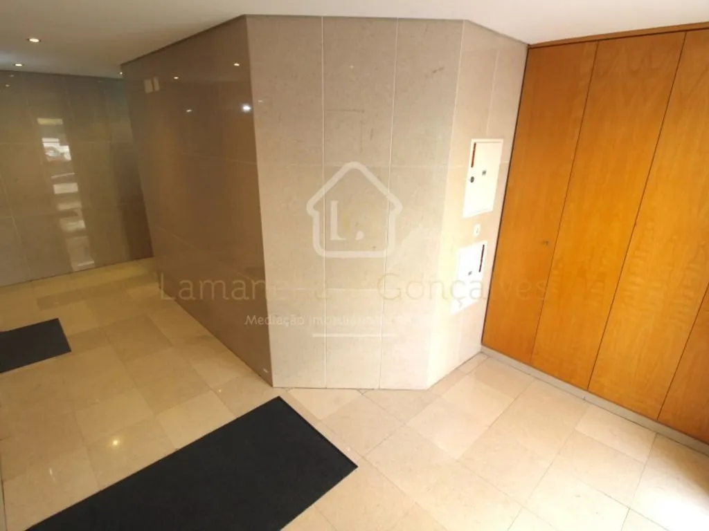 Entrée - Luxury Flat with Large Terrace in Tagides Park