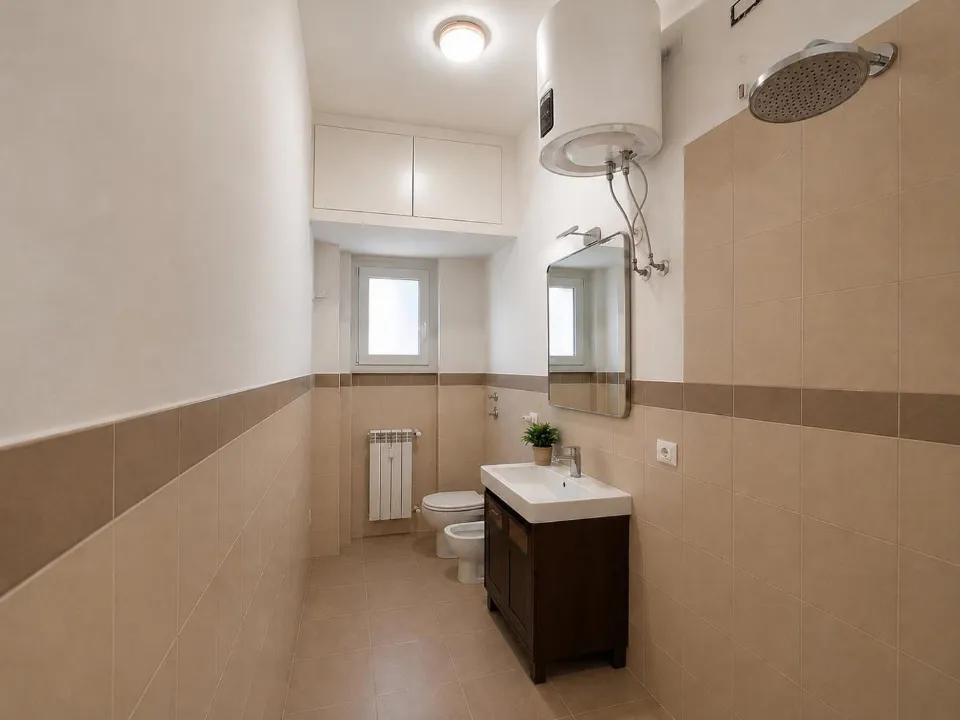 Bagni - Rusticated 2-Bedroom Apartment in Milan