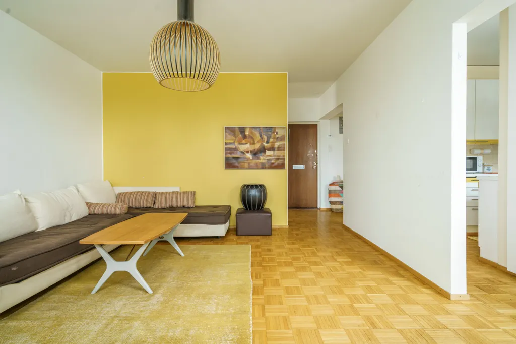 Elutuba - Apartment with Balcony in Forssa Centre