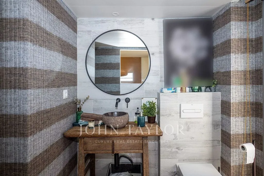 Vannitoad - Luxury House with Private Garden in Boadilla del Monte