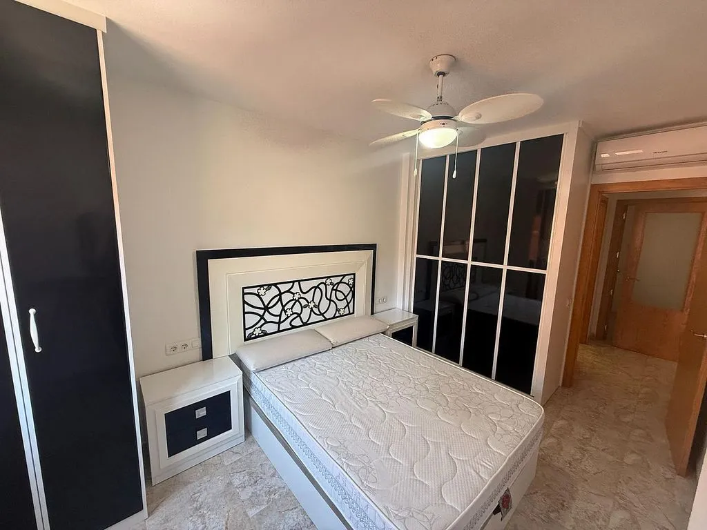 Bedrooms - Apartment with Balcony in La Cañada