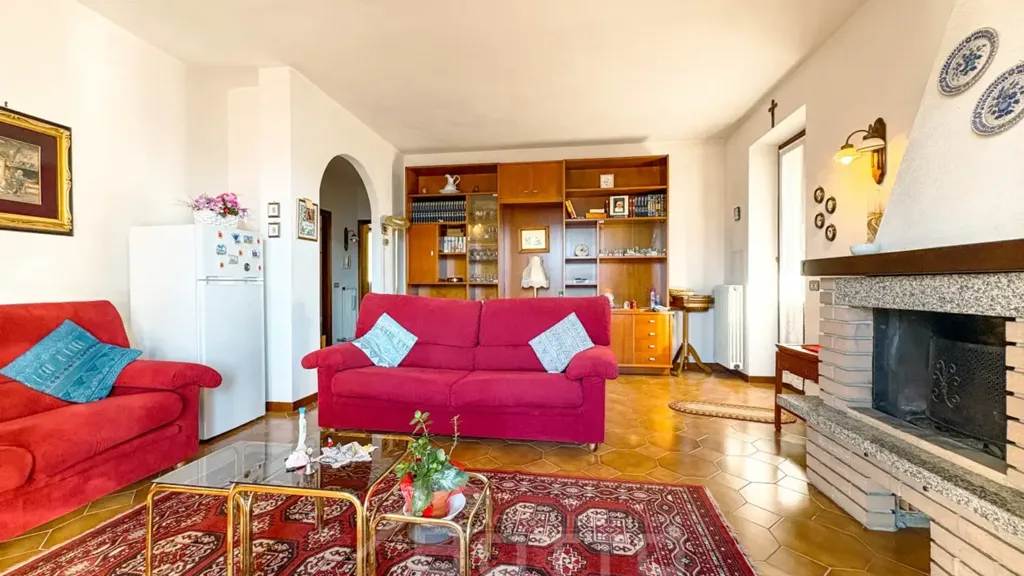 Elutuba - Independent House with Lake View in Pettenasco