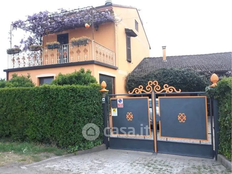 Extérieur - Rustic Villa with Garden in Cremona