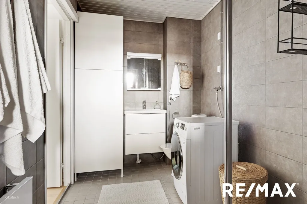 Vannitoad - Apartment with Sea View in Helsinki