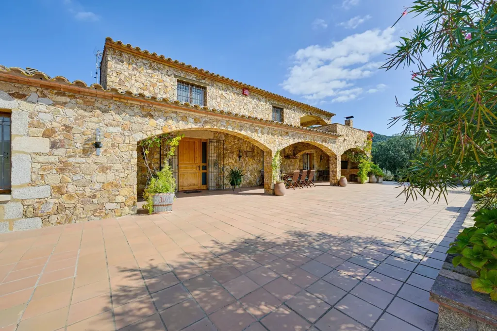 Terrass - Luxury Farmhouse with Pool in Calonge