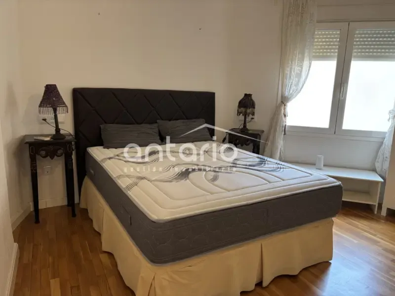 Camere da letto - Corner Flat with Large Windows in San Juan