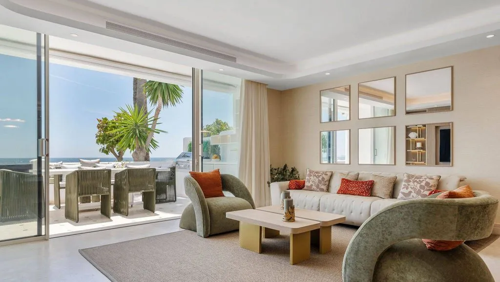 Séjour - Luxury Beachfront Apartment in Puente Romano, Marbella